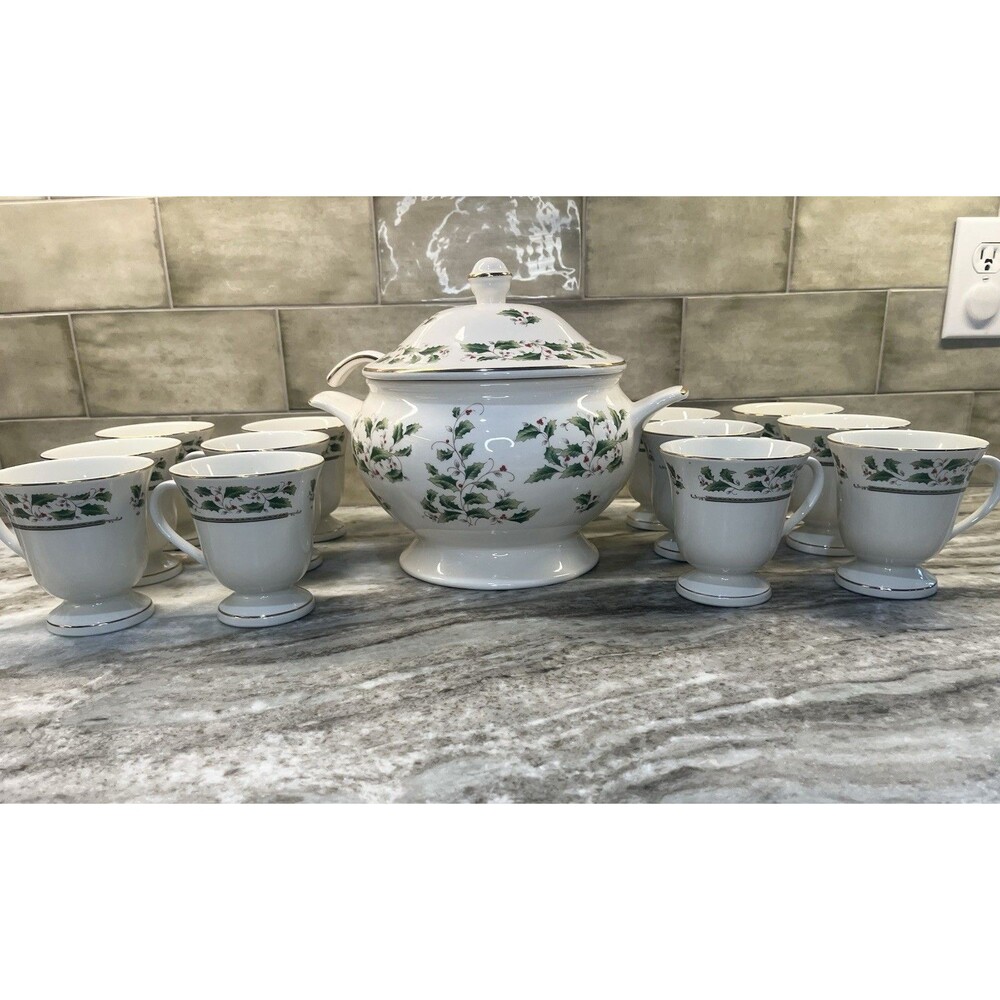 Vintage Royal Limited Holly Holiday Soup TUREEN w/Lid & Ladle AND 12 Cups Berry